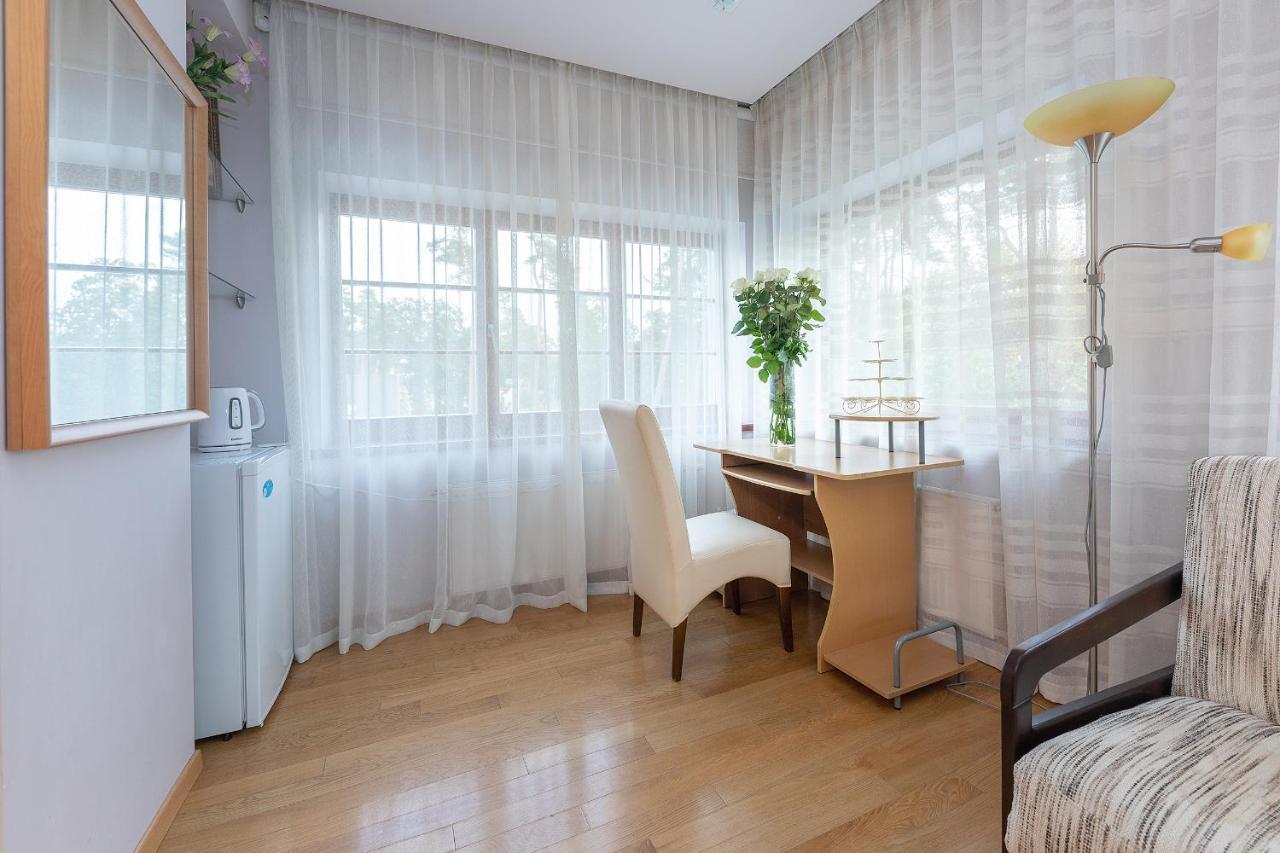 Room In Guest Room - Valensija - Large Suite Jurmala Exterior photo