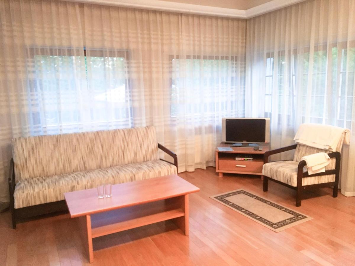 Room In Guest Room - Valensija - Large Suite Jurmala Exterior photo