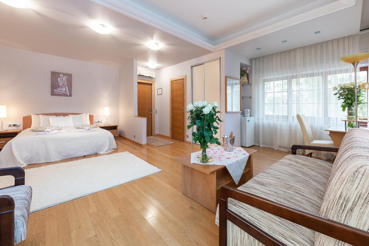 Room In Guest Room - Valensija - Large Suite Jurmala Exterior photo